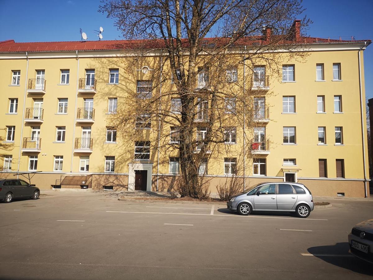 Orange Studio With Balcony Lejlighed Klaipėda Eksteriør billede